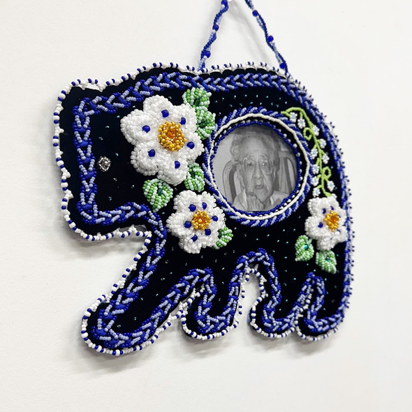 Beaded Bear Frame - Black
