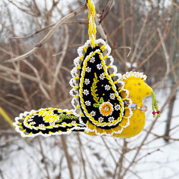 Tuscarora Beaded Bird - Yellow 1 with Keepsake Box