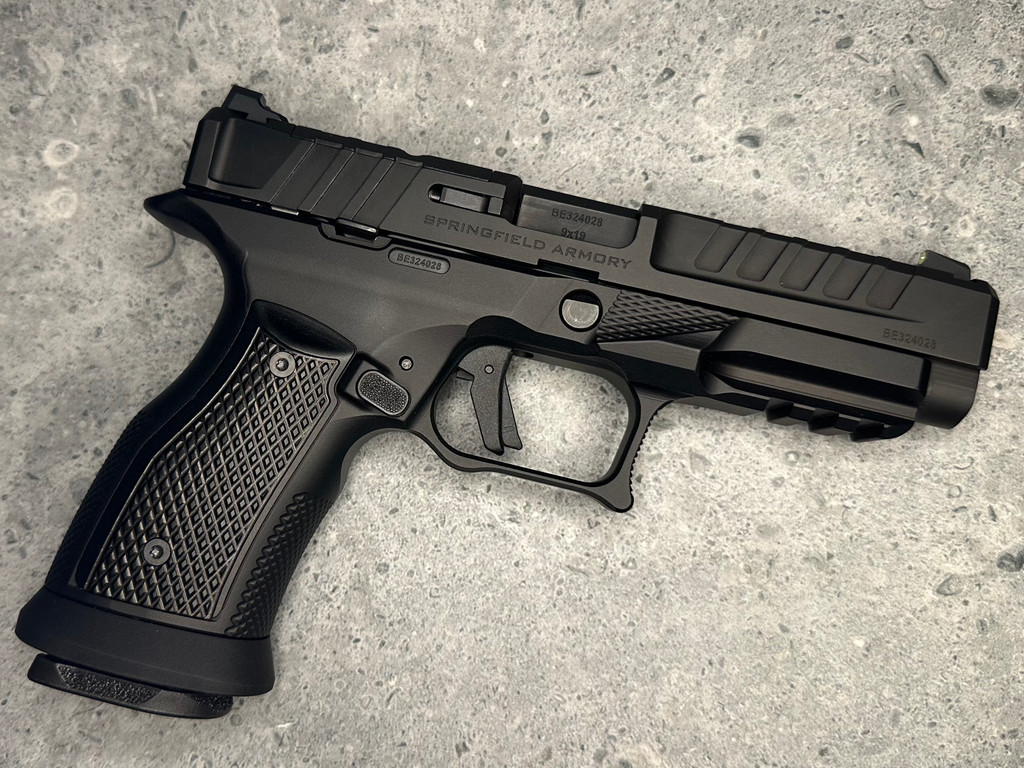 SBGM17. Sharps Bros grip module for the Springfield Echelon - Blacked out aluminum