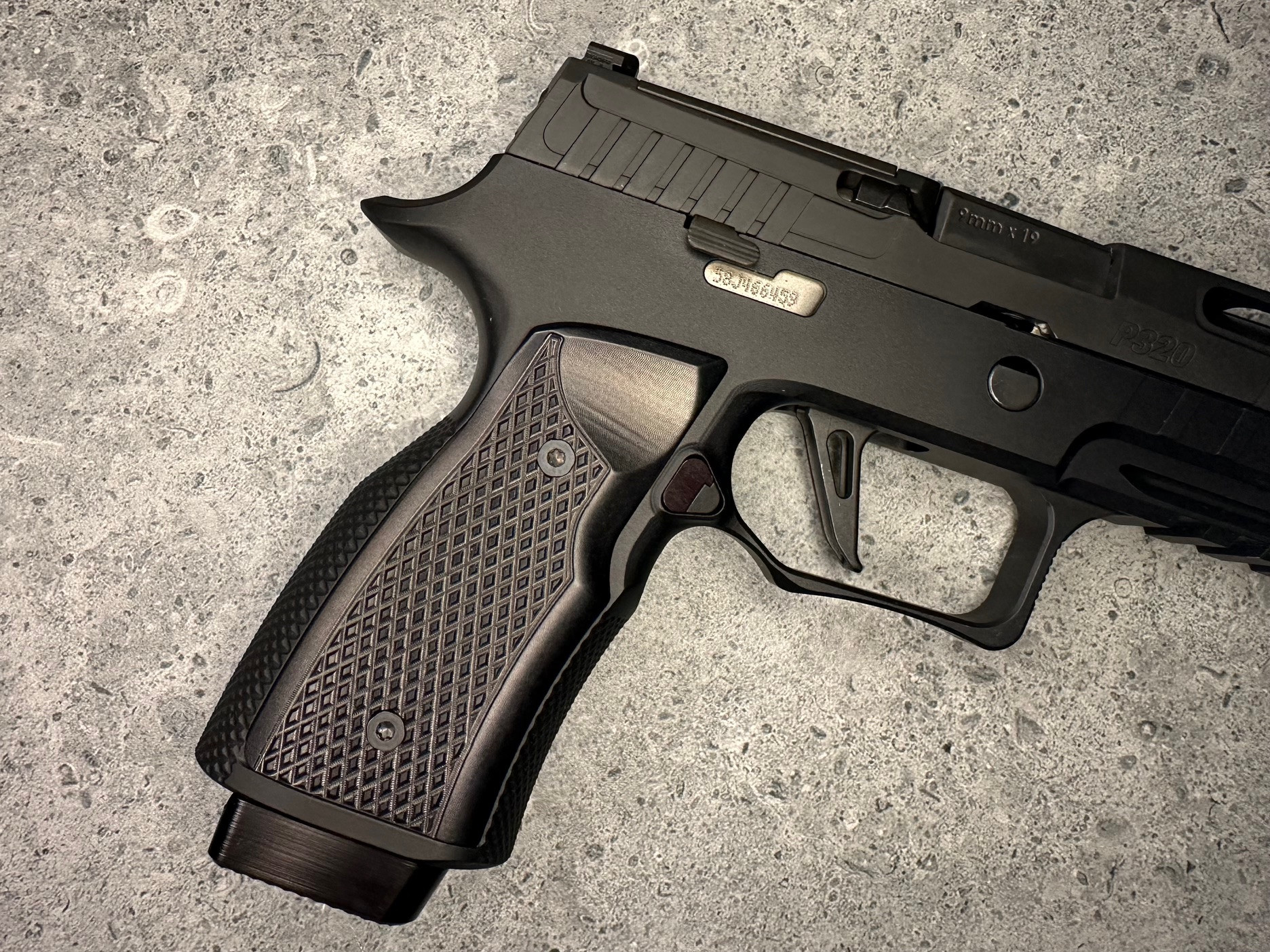 Black Anodized Aluminum Panels (P320) - SHARPS BROS