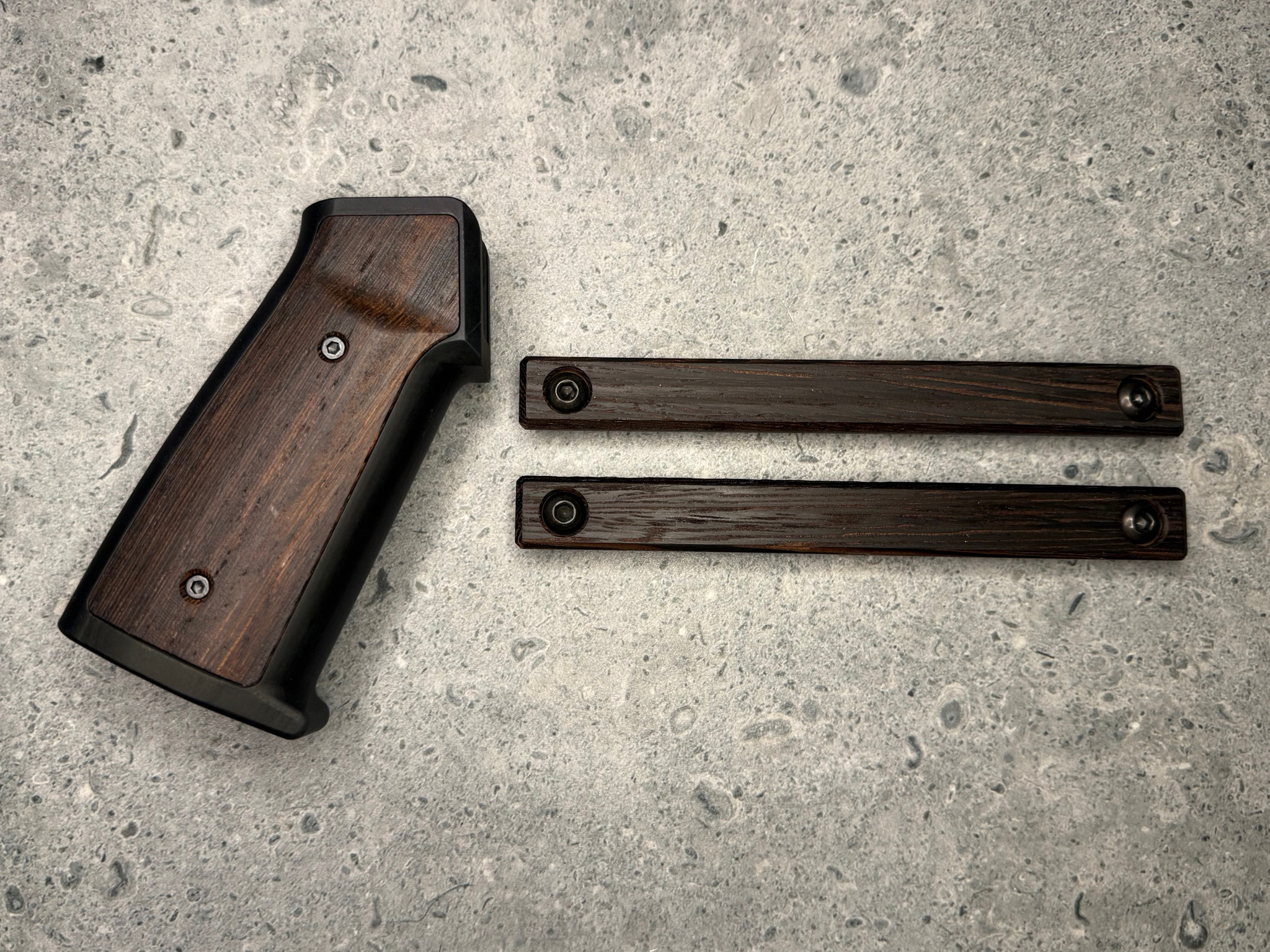 Aluminum/Wood AR Grip & MLOK Handguard Panels - Wenge Wood