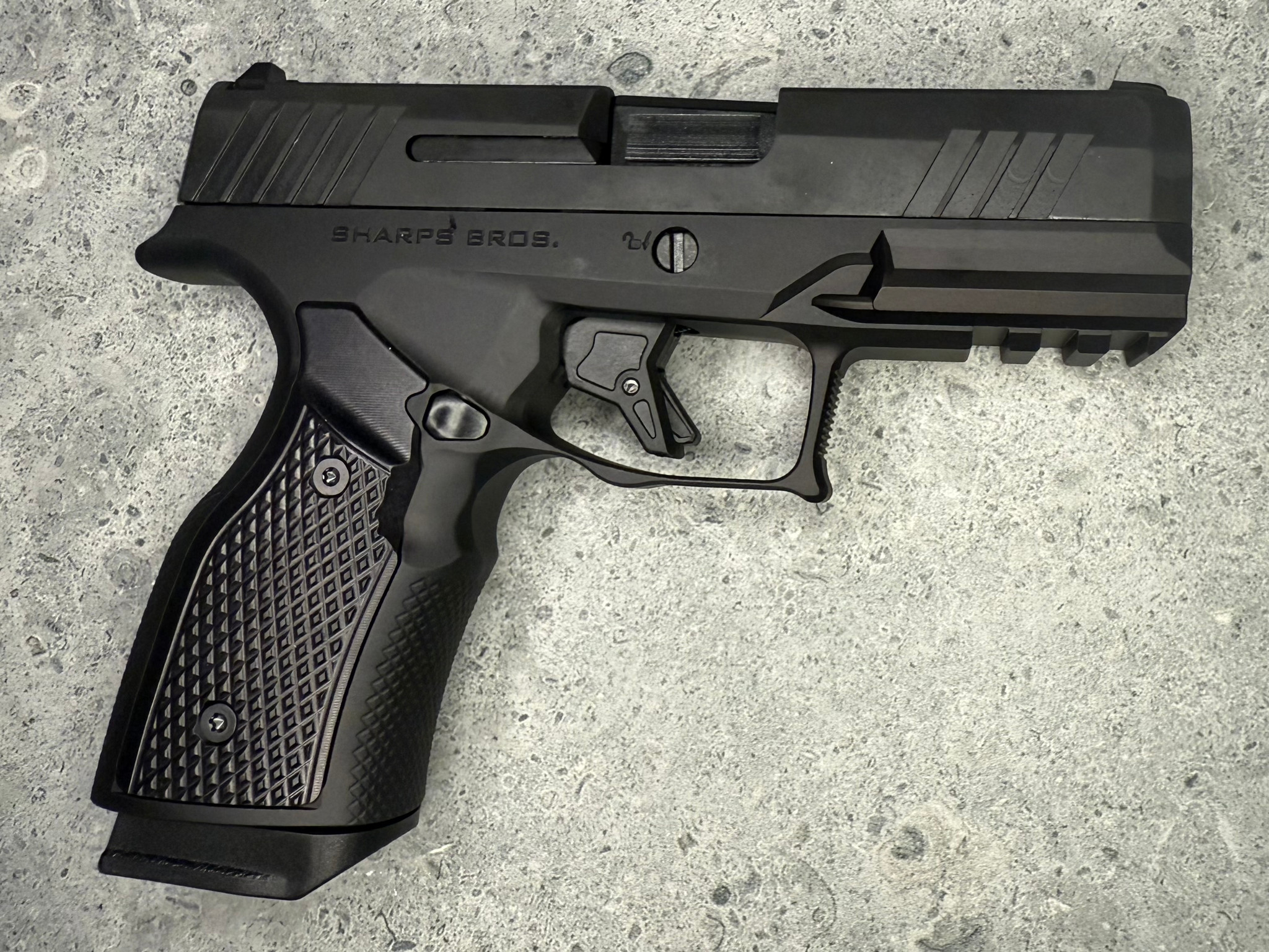 SBGM32. Sharps Bros grip module for the Taurus GX4 Carry - Blacked