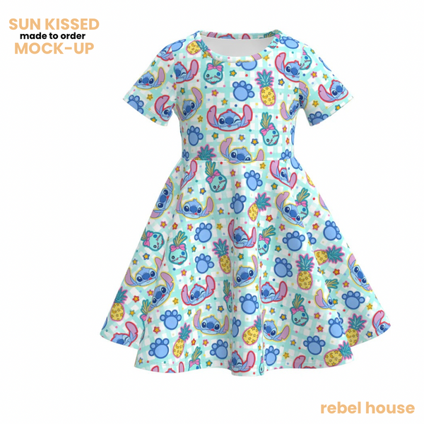 SK Island Gingham Stitch Twirl