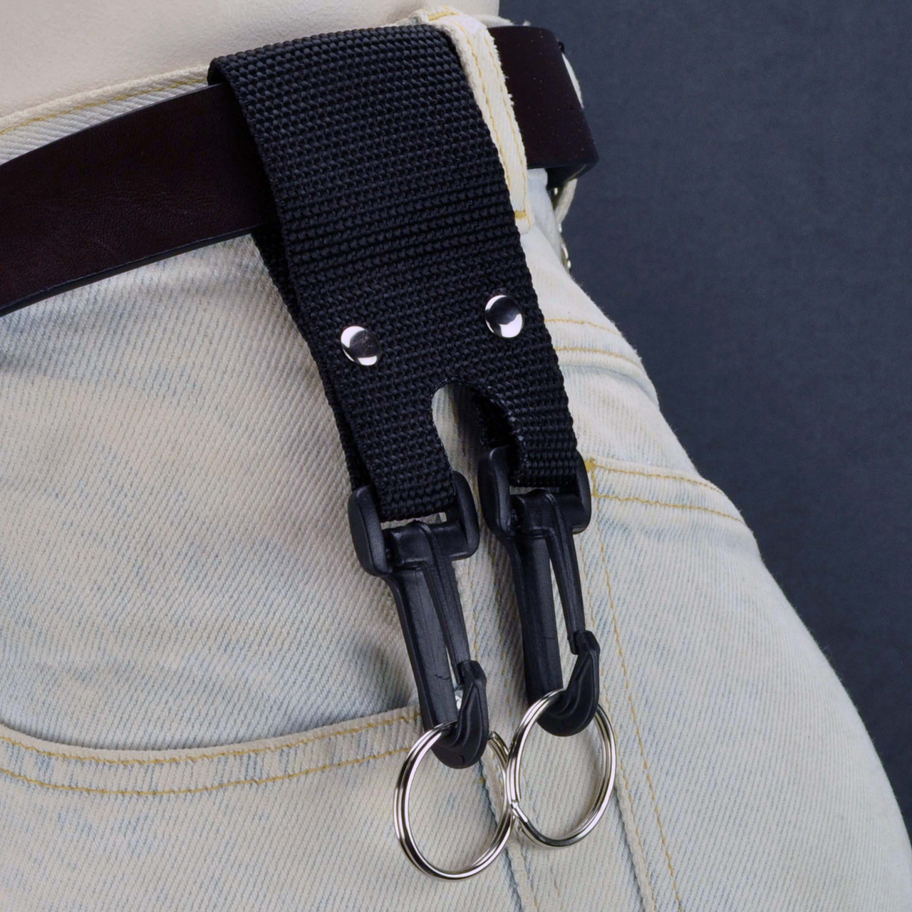 Shop for and Buy Nylon Belt Key Holder Double Hooks at . Large  selection and bulk discounts available.