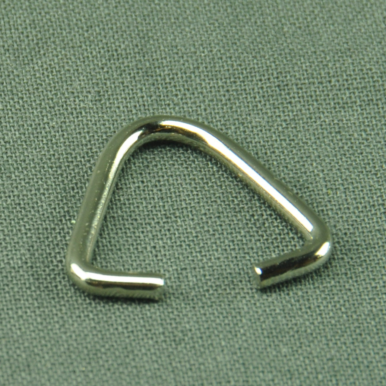 Shop for and Buy 3/4 Inch Triangle Jump Ring For Attaching