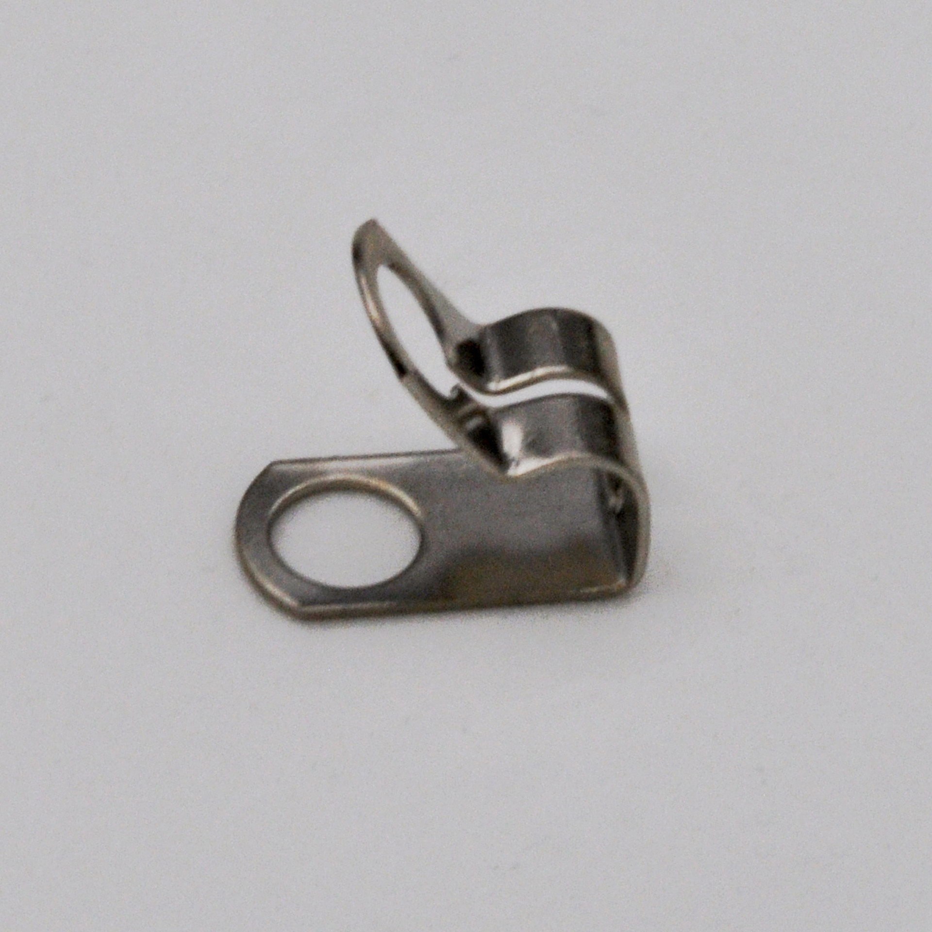 Shop for and Buy Number 10 Ball Chain Nickel Plated 'D' Coupling at
