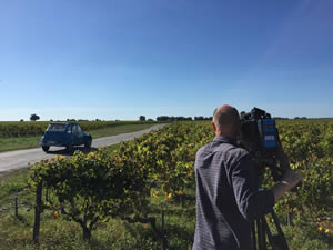 Lots of sweeping shots of the Médoc and the 2CV