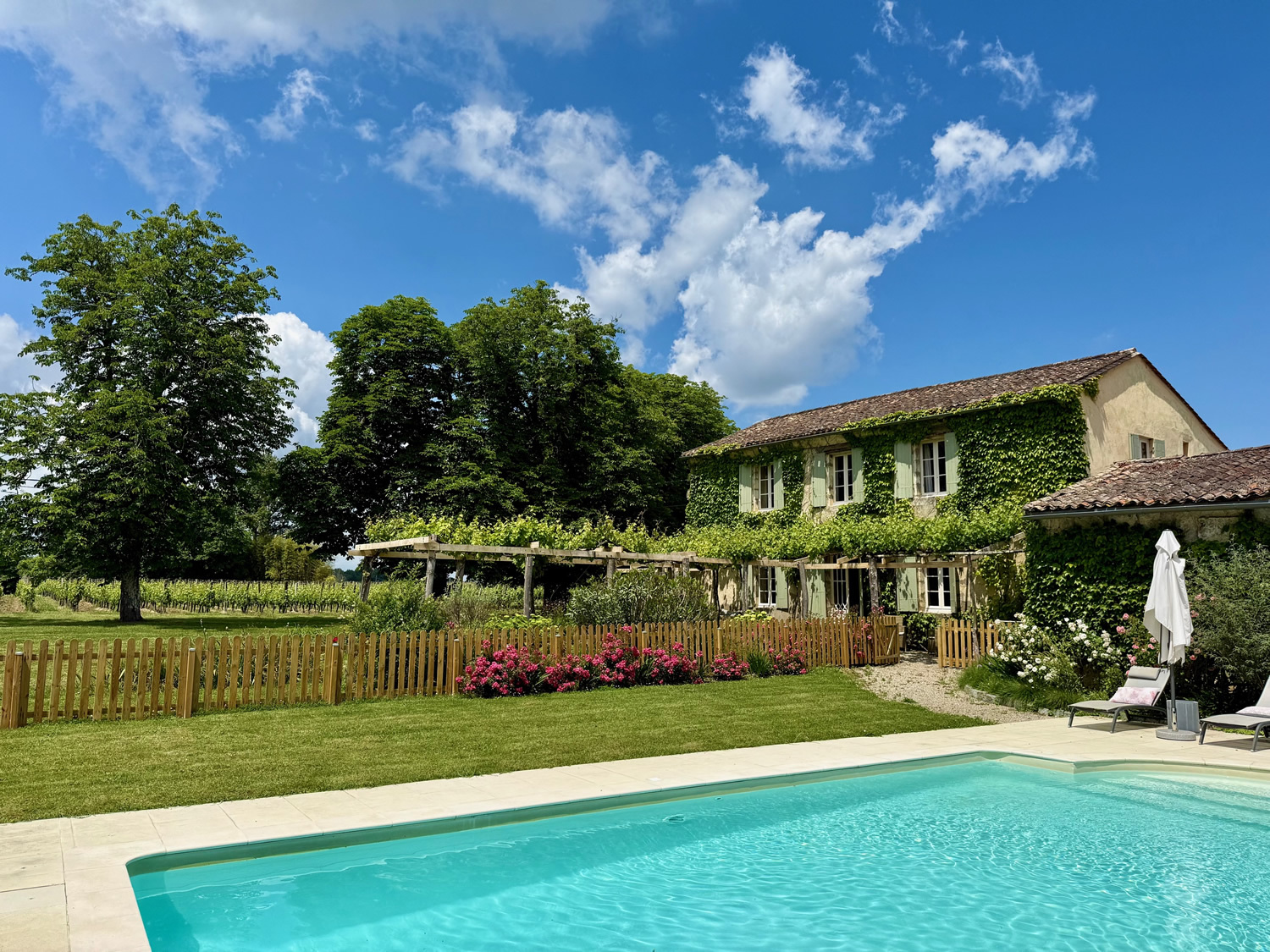 Bauduc Farmhouse 2025