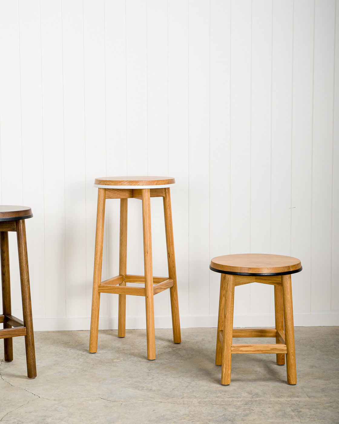 Curve Barstool - Natural Oak, Black 45cm