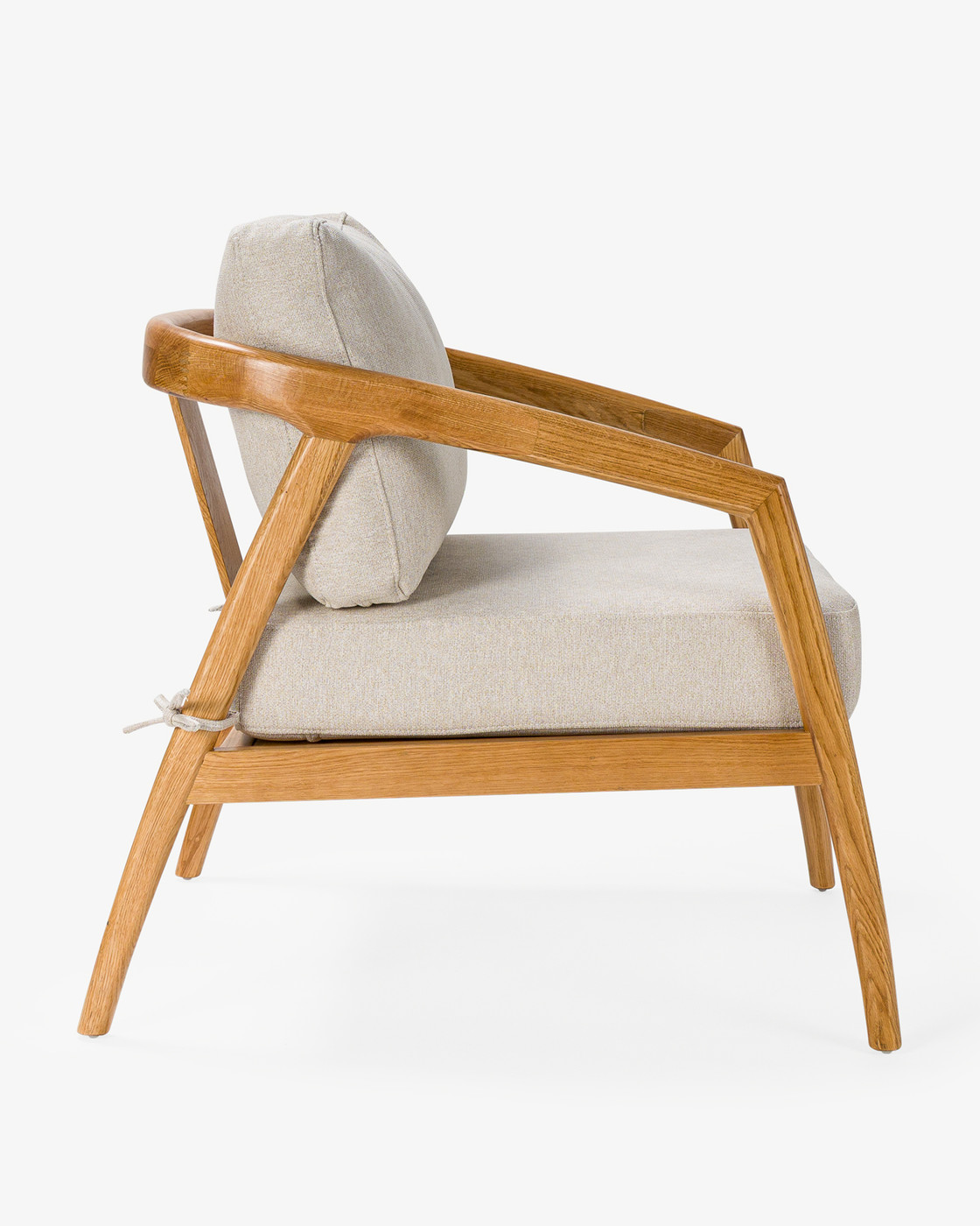 Leo Armchair - Sand
