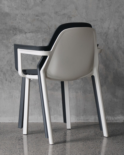 Piu Armchair - Anthracite