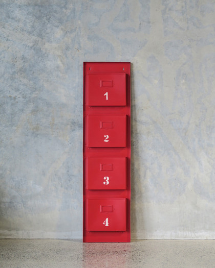 Magazine Holder Numbered - Red