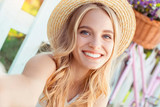 Instant smile makeover with Clip-On veneers