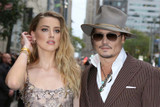 What did Johnny Depp do to his teeth?