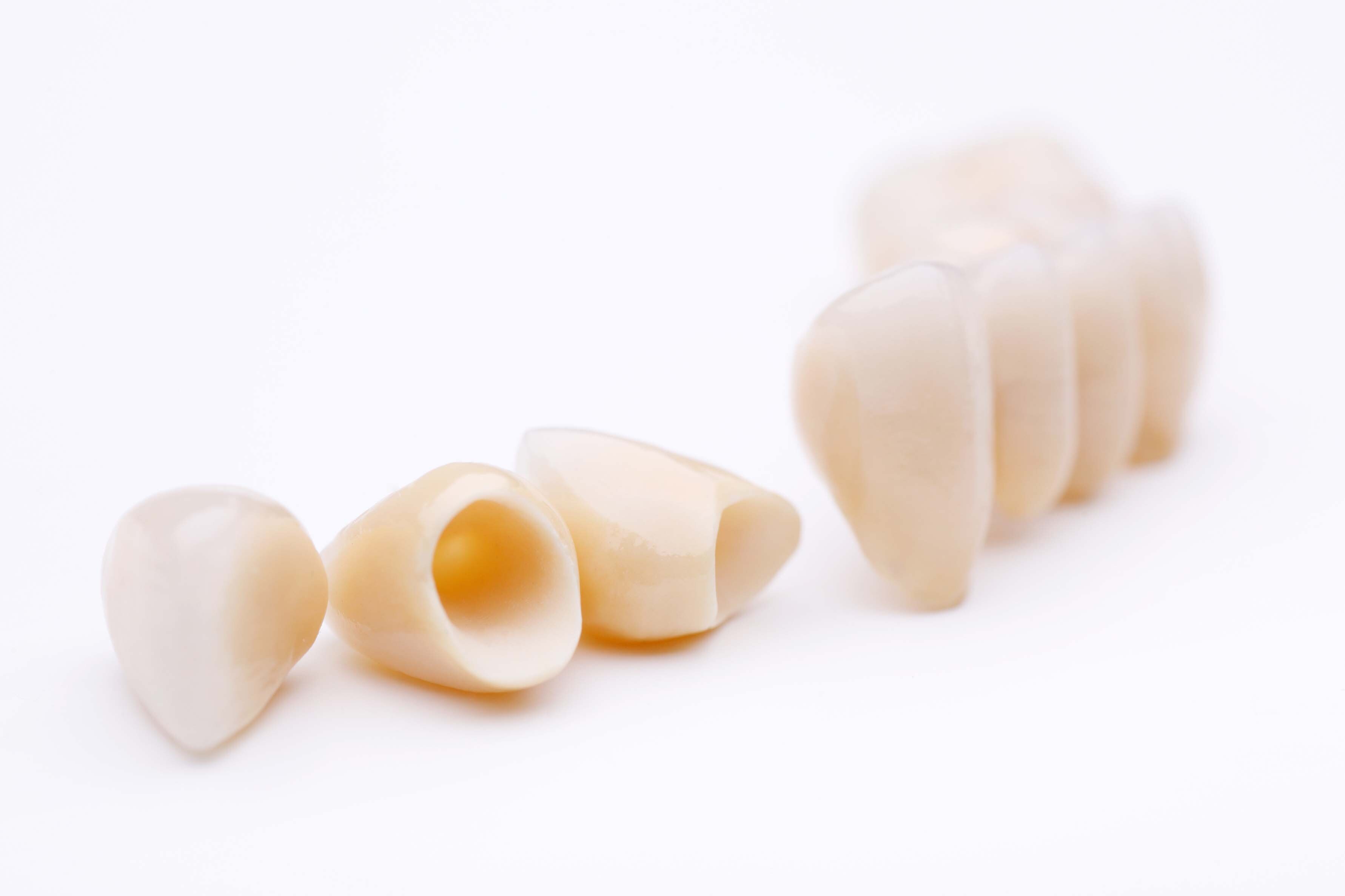 Cheap dental crowns - instasmile