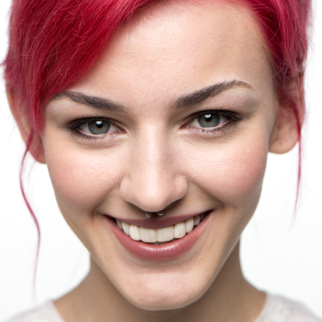 Invisalign Alternatives - instasmile