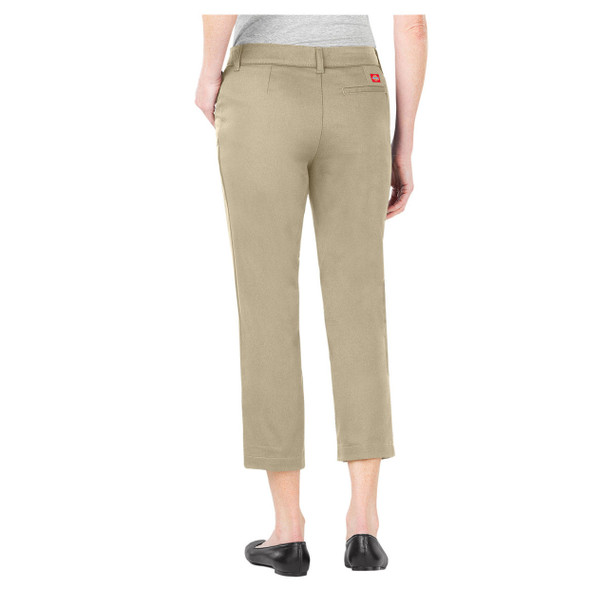 Dickies Women's Relaxed Fit Stretch Twill Capri - FR603