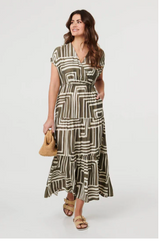 Izabel London JAK Hanson