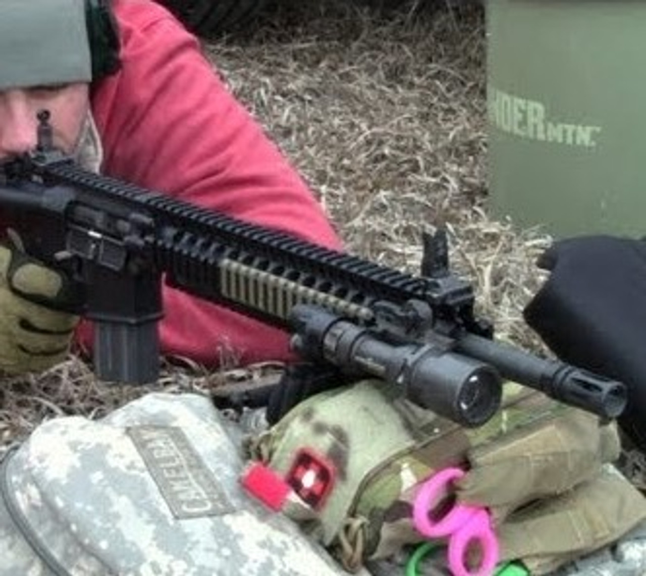 米軍　Knight's Armament BUIS マイクロ　リアナイトナイツ Amazon.co.jp: KNIGHT'S ARMAMENT 正式ライセンス 【 ミリタリー