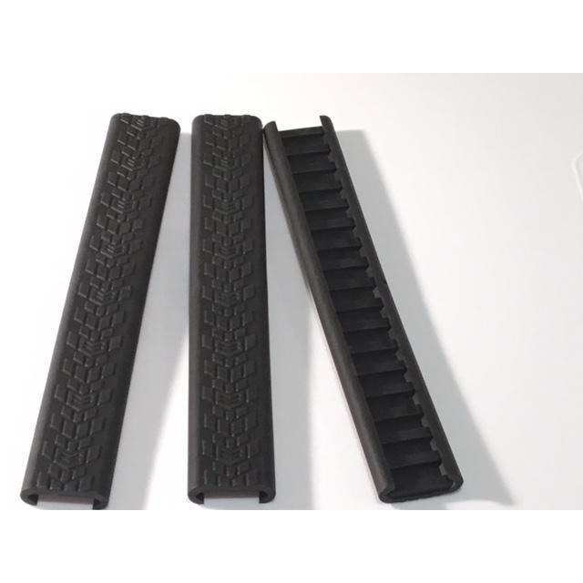 Daniel Defense new rail covers, black, 3 ea, new take-off