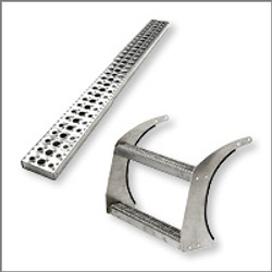 Freightliner FL70-FL80 Fuel Tank Steps Freightliner FL70-FL80 Fuel Tank Steps