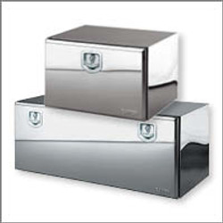 Freightliner FLC120 Tool & Battery Boxes Freightliner FLC120 Tool & Battery Boxes
