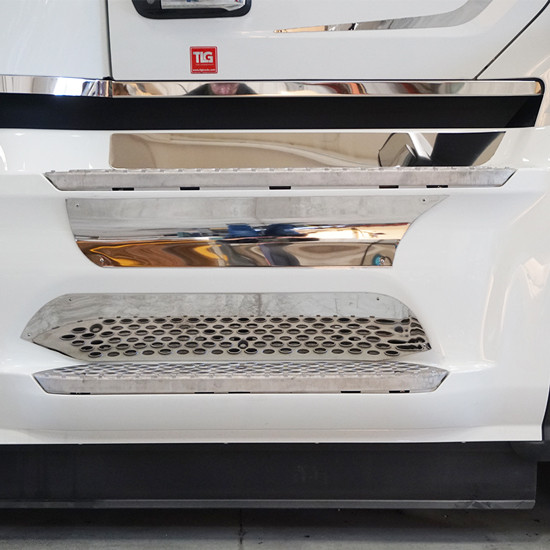 Peterbilt 579 Gen II 2022-Current CSM 304 SS Mid Kick Panel Trim On Side Fairing