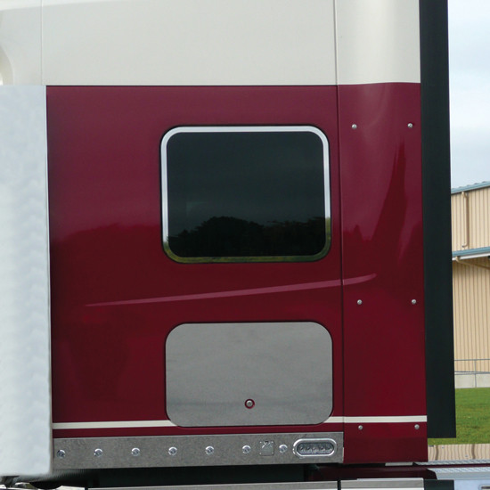 Sleeper Window Trim for International LoneStar and ProStar