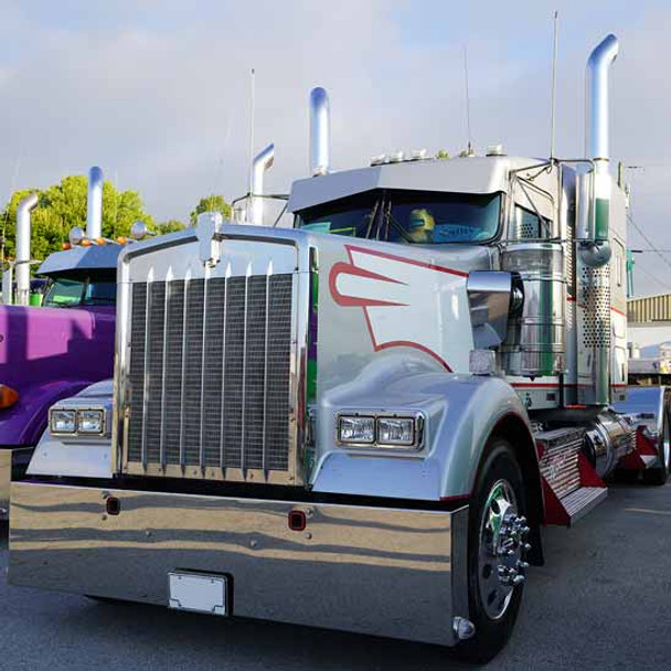 20 Inch Chrome American Eagle Bumper W/ Tow Holes For Kenworth W900B & W900L 1982-2010