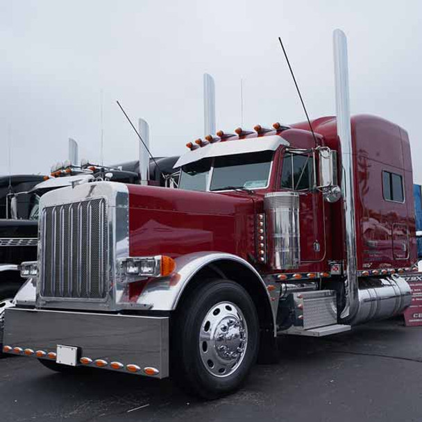 CSM SS Exterior Windshield Trim Kit For Peterbilt