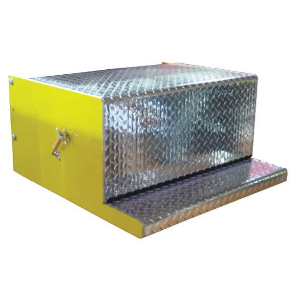 CSM Aluminum Diamond Plate Battery Box, 30 x 30 x 15 1/2 Inch W/ Step For Peterbilt 359, 378, 379, 386