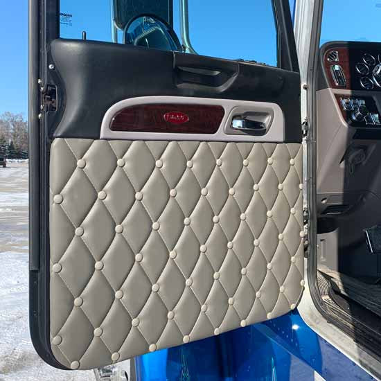 Ez Pete Deluxe Full Door Panel With Tan Back Panel, Black Buttons And Black Single Stitch Thread For Peterbilt 389