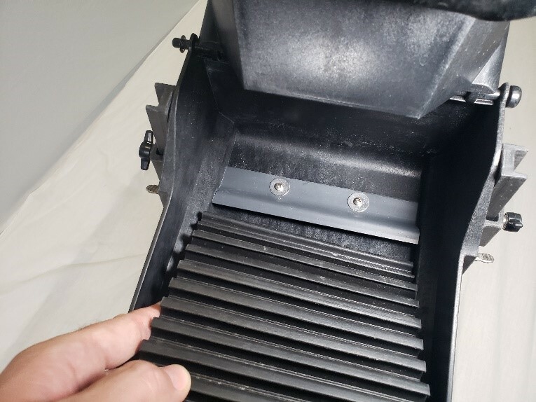 gold treads mat insertion 1