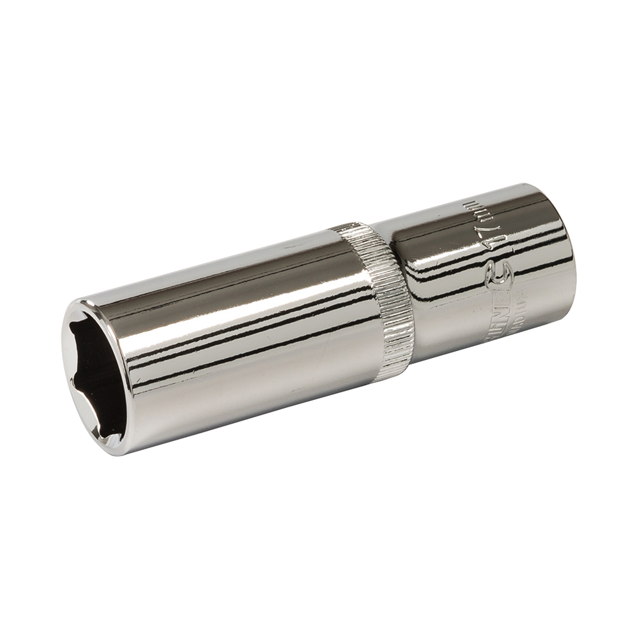 Silverline Deep Socket 1/2" Drive 6pt Metric - 17mm from Oneweld Supplies.
