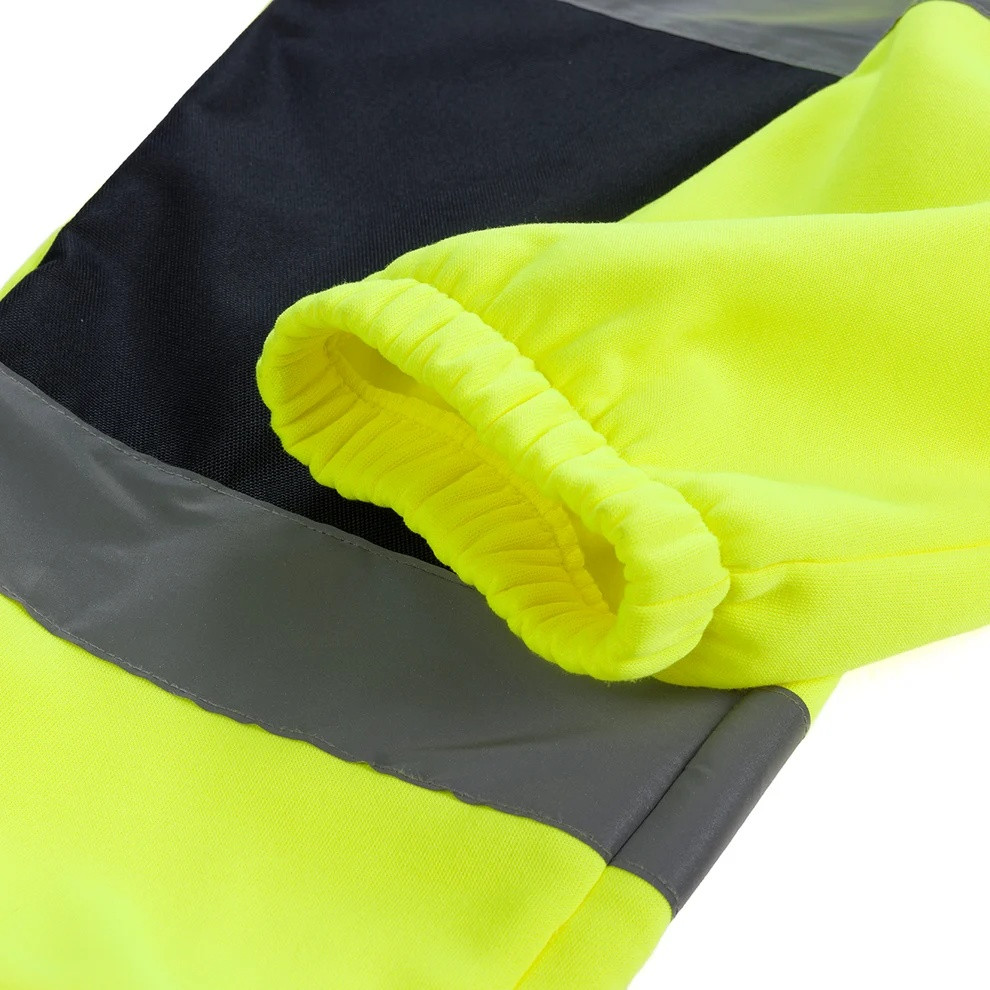 Scruffs High Visibility Jogger close-up of elasticated cuff and reflective leg bands