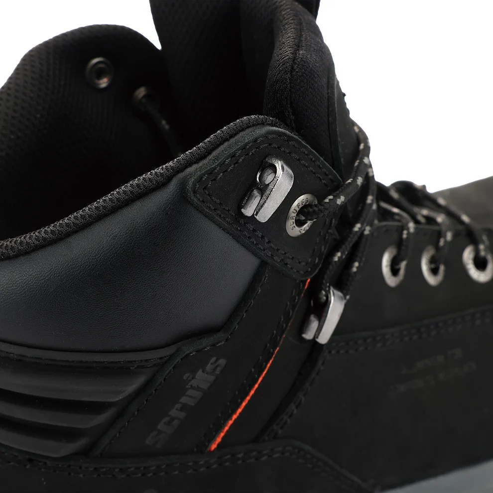 Scruffs Womens Black Switchback Safety Boots ÃƒÂ¢Ã¢â€šÂ¬Ã¢â‚¬Å“ close-up of padded ankle panel and metal lace hook