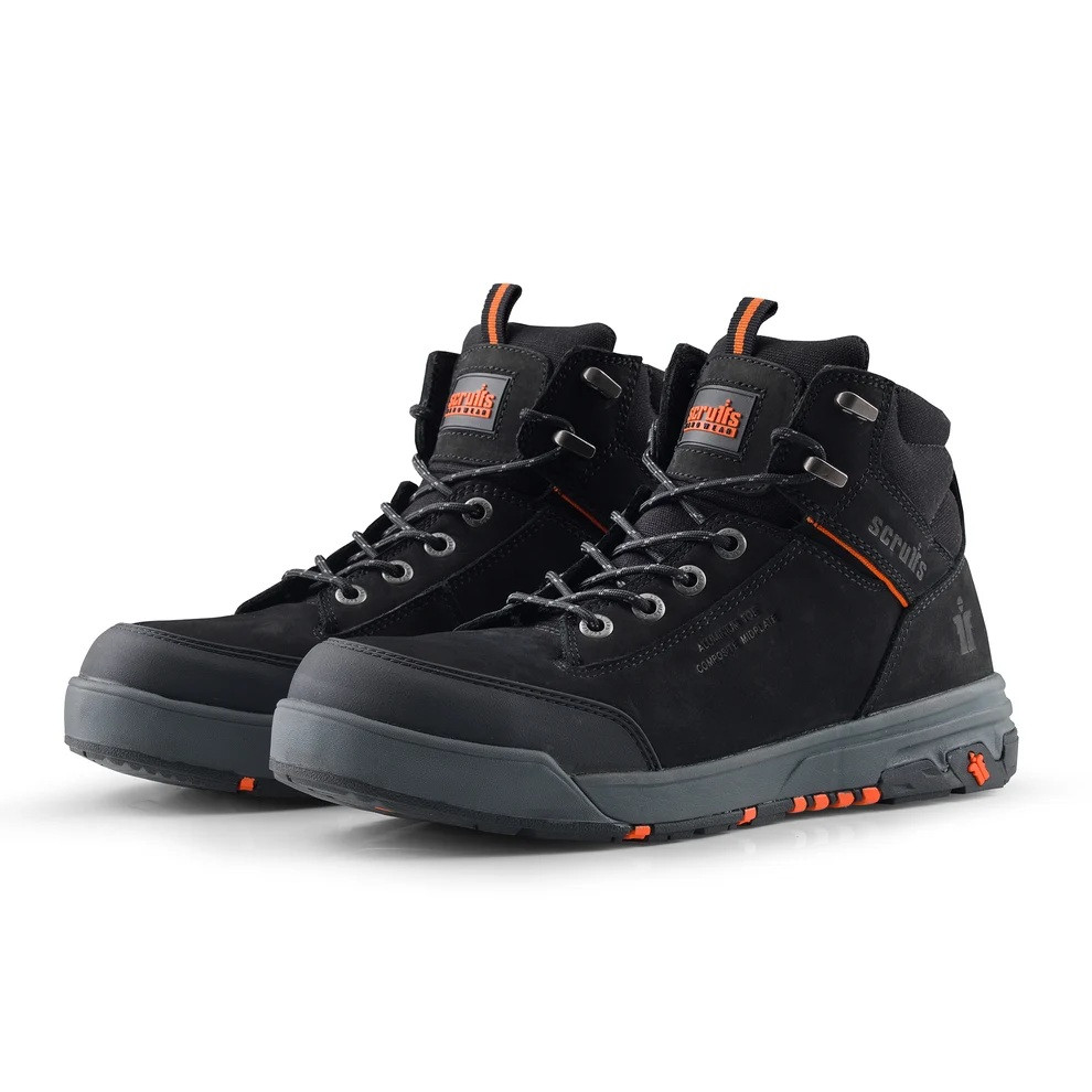 Scruffs Switchback 3 Safety Boots ÃƒÂ¢Ã¢â€šÂ¬Ã¢â‚¬Å“ pair of black safety boots in angled product view