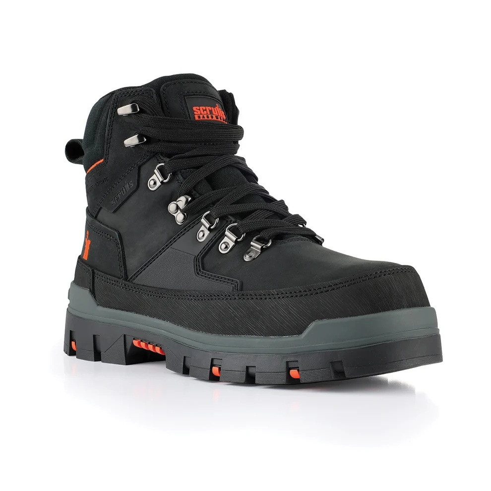 Scruffs Rugged Safety Boots Ã¢â‚¬â€œ single boot in three-quarter front view