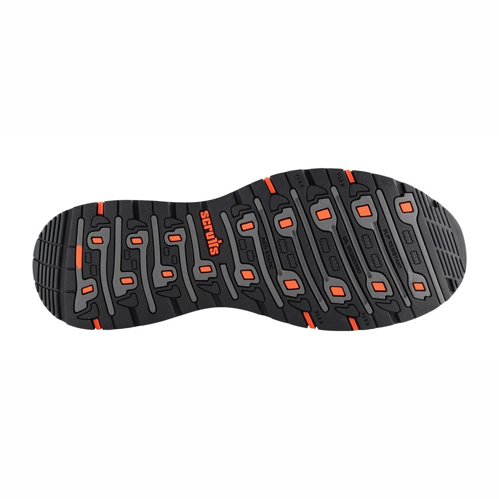 Scruffs Glide Safety Boots Ã¢â‚¬â€œ close-up of black and orange tread outsole