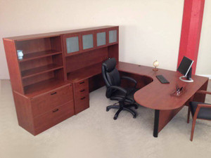 AM-Series Bullet Front U-Shape Executive Desk with Hutch V3 (Customize)
