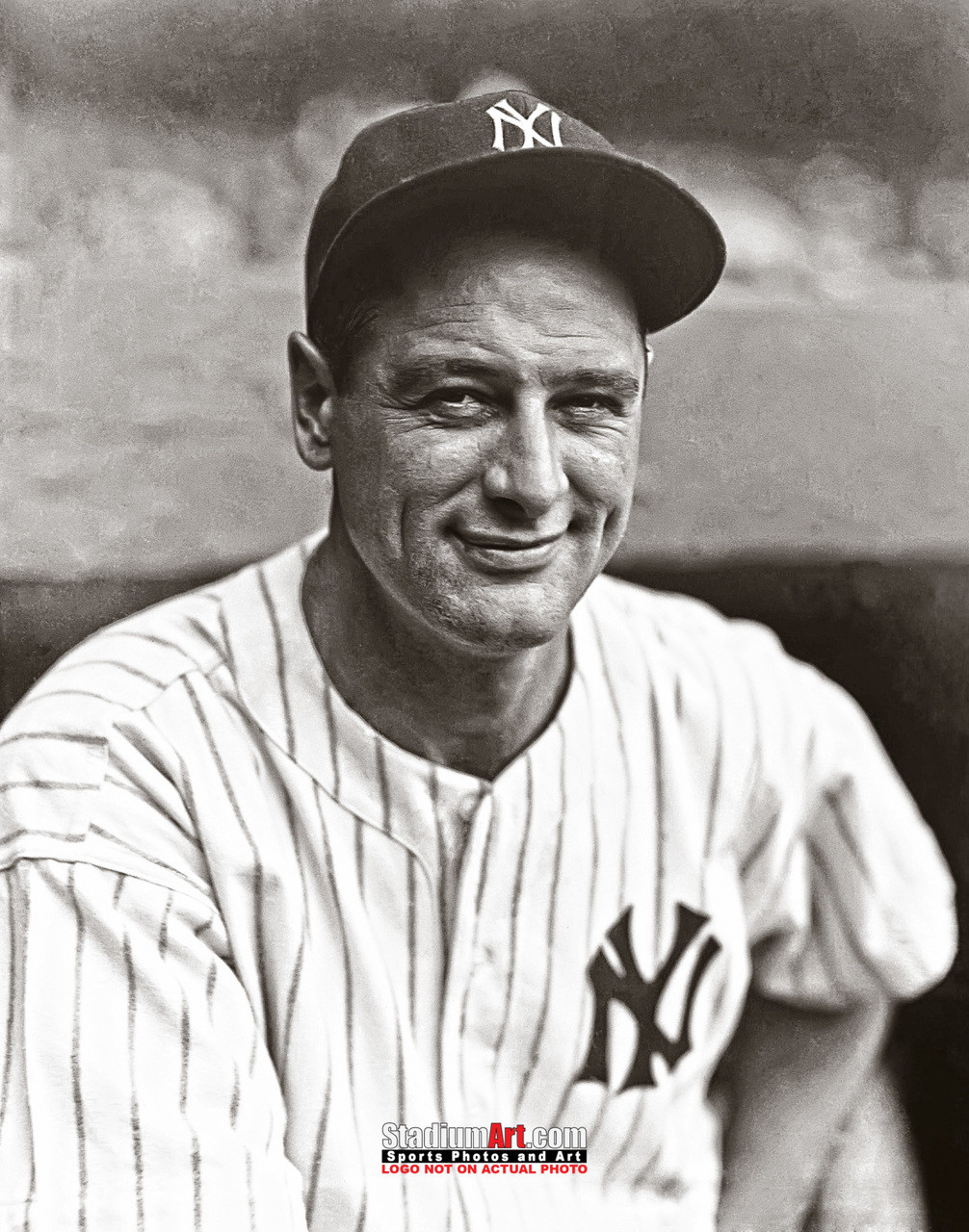  OnlyClassics Lou Gehrig-New York Yankees Baseball Pinstripe  Uniform & Wife 8x10 Photo Stadium : Sports & Outdoors