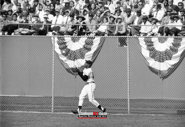 San Francisco Giants Willie Mays NY New York BaseballPhoto Art Print 13x19 or 24x36 StadiumArt.com Sports Photos