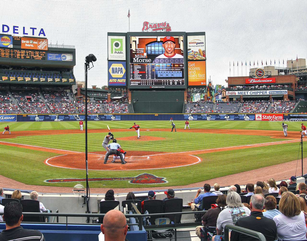 Atlanta Braves Chipper Jones MLB Fielding Photo 8 X 10