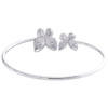 brazalete elegante con forma de mariposa y diamantes redondos en oro blanco de 10 k, 3/4 qt.