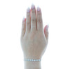 brazalete de tenis de 7,25" con forma de pera y diamantes redondos y baguette en oro blanco de 10 k, 1 qt.