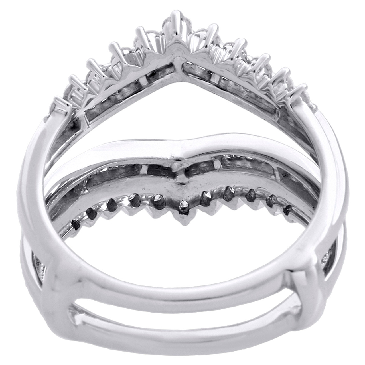 14k white gold round and baguette diamond barset ring, Genovese Jewelers