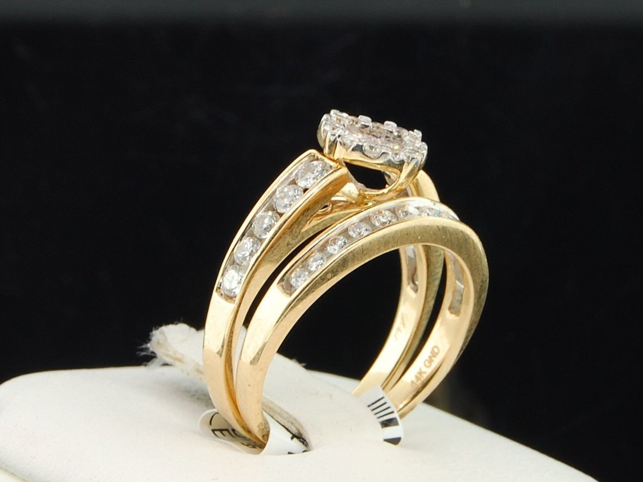 Anillo De Compromiso De Diamantes De Oro Amarillo De 14 K 54 OFF