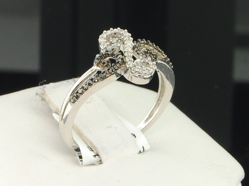 Black Diamond White Gold Designer Fashion Band Right Hand Cocktail