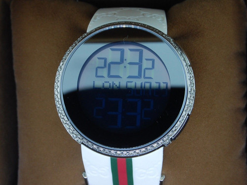 RELOJ PARA HOMBRE 2 TIMEZONE i GUCCI DIGITAL WHITE DIAMOND 5CT - JFL  Diamonds \u0026 Timepieces