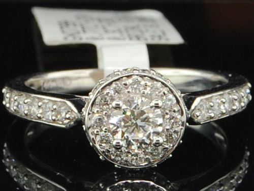 14K White Gold Round Cut Solitaire Diamond Wedding Engagement Ring 0.80 Ct.